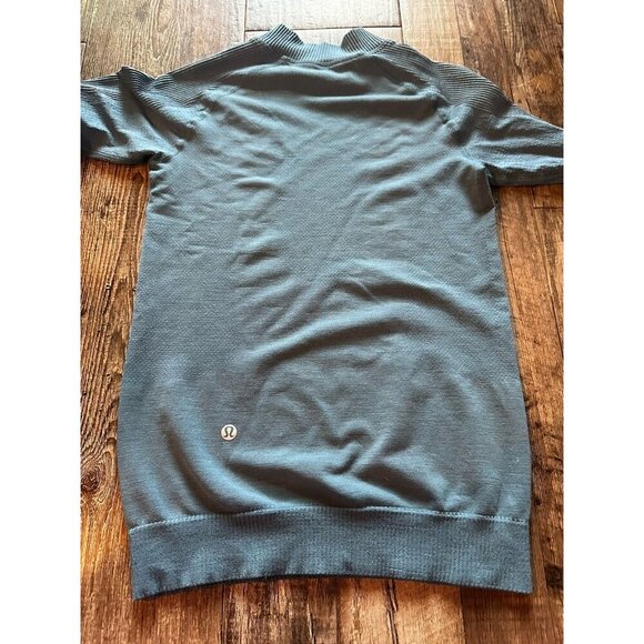 Lululemon Keep The Heat Thermal Long Sleeve Teal Green Size 2 - Picture 4 of 4